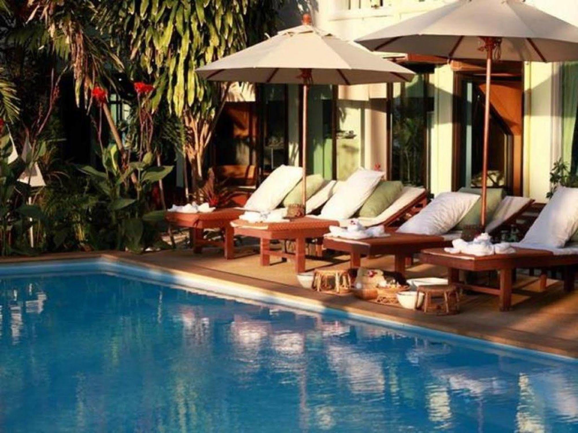 Grand Sea View Beach Resotel リパノイ エクステリア 写真