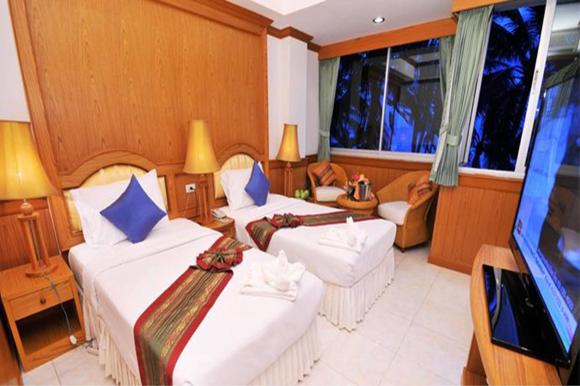 Grand Sea View Beach Resotel リパノイ エクステリア 写真