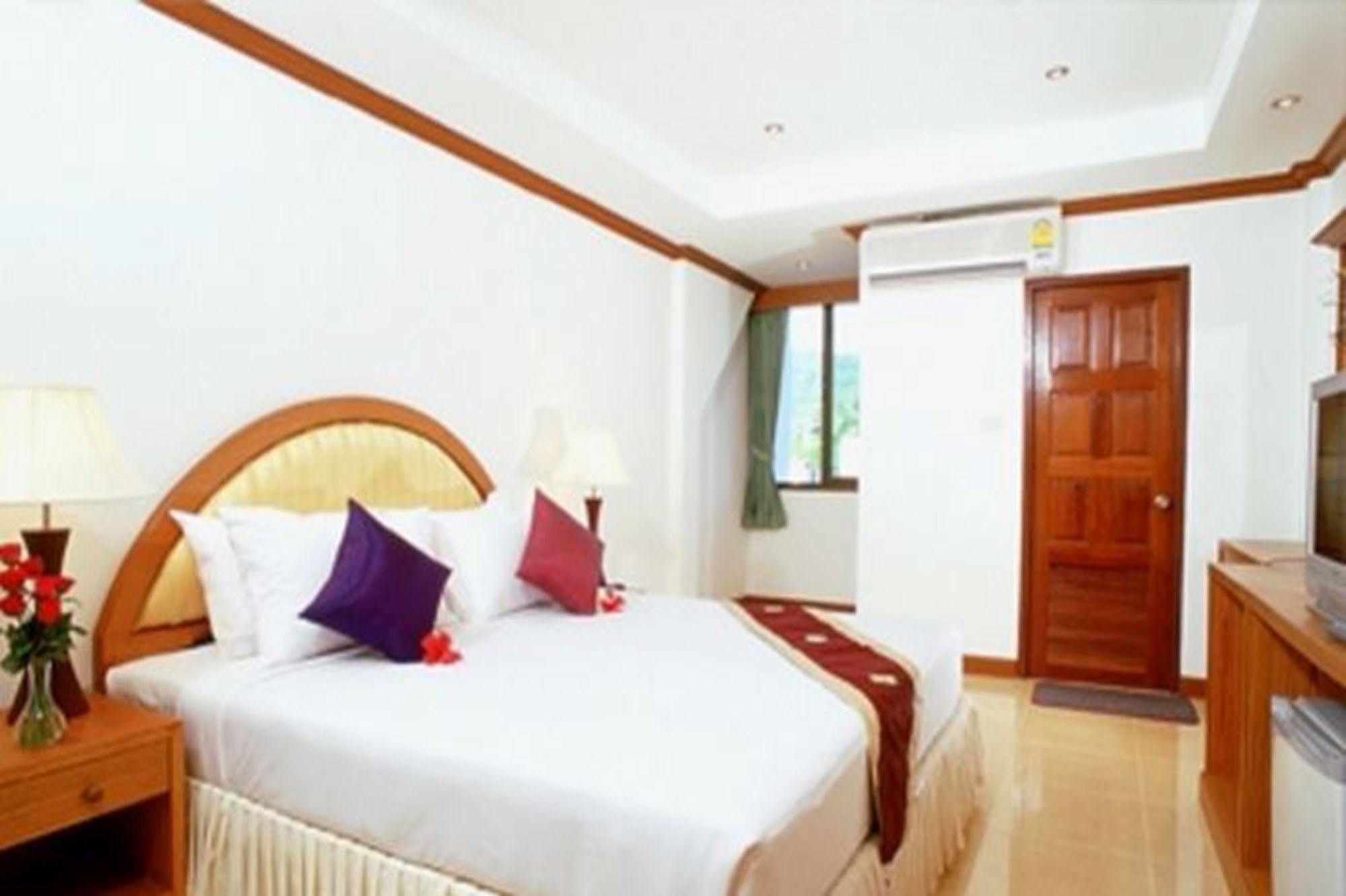 Grand Sea View Beach Resotel リパノイ エクステリア 写真